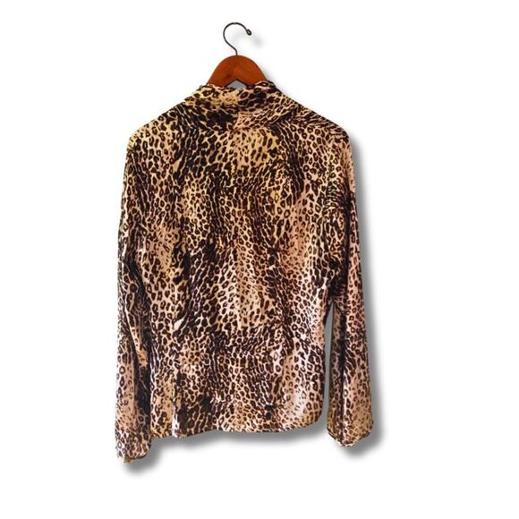 Essentials By Milano Leopard Print Draped Wrap Blouse Size L - Picture 3 of 7